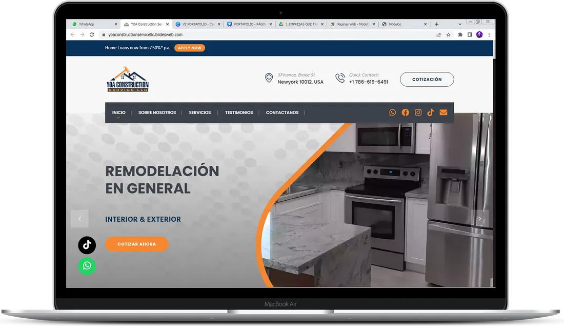 YOA Construction Service en computadora